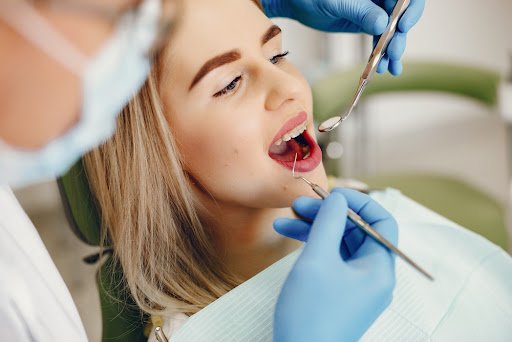 What Do Rubber Bands Do on Braces? - OC Dental Center